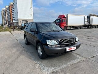 1998 Toyota Harrier I (XU10), чёрный, 650000 рублей, вид 4