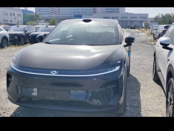 2026 Changan Qiyuan Q06, чёрный