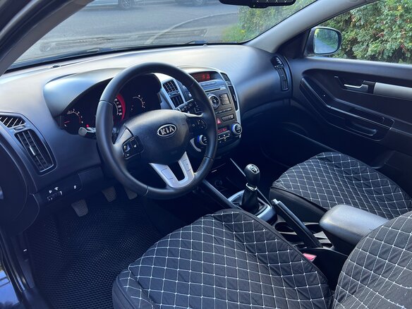 2011 Kia Ceed I Рестайлинг, чёрный, 620000 рублей - вид 9