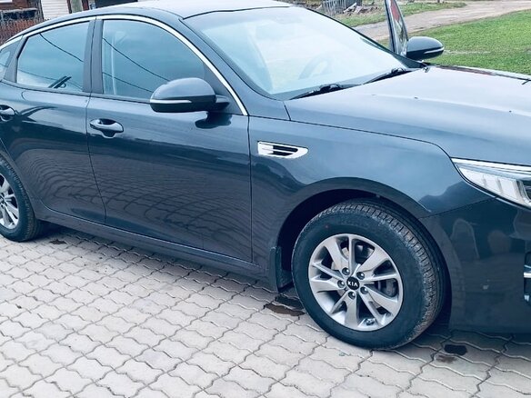 2017 Kia Optima IV, серый, 1650000 рублей - вид 1