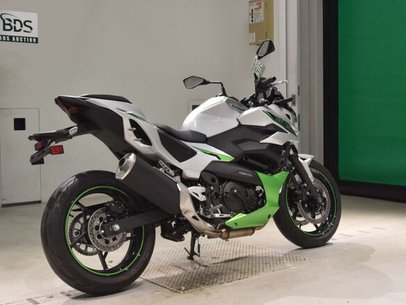 2025 Kawasaki Z7, серебристый, 1000000 рублей - вид 5