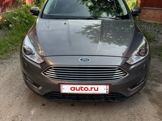 2017 Ford Focus III Рестайлинг, серый, 1835000 рублей, вид 2