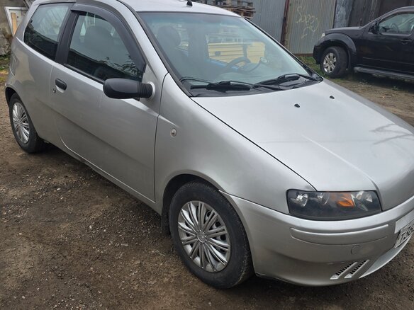 2001 Fiat Punto II, серебристый, 300000 рублей