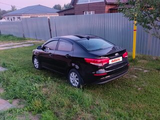 2017 Kia Rio III Рестайлинг, чёрный, 1049001 рублей, вид 2