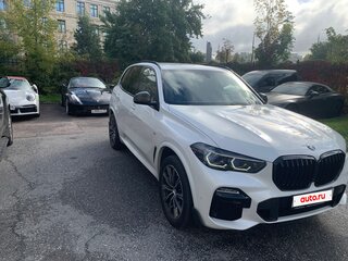 2021 BMW X5 40i IV (G05/G18), белый, 7900000 рублей, вид 4