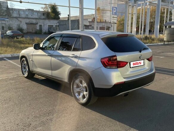 2010 BMW X1 18d I (E84), серебристый, 980000 рублей - вид 5