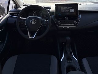2022 Toyota Corolla XII (E210), белый, 1200000 рублей, вид 5