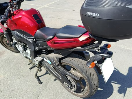 2008 Yamaha FZ1, красный, 660000 рублей, вид 4