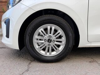 2023 Kia Pegas, белый, 1750000 рублей, вид 2
