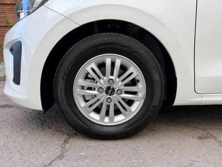 2023 Kia Pegas, белый, 1750000 рублей, вид 2
