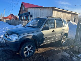 2013 Chevrolet Niva I Рестайлинг, серый, 450000 рублей, вид 2