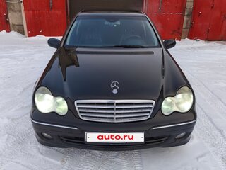 2006 Mercedes-Benz C-Класс 180 II (W203) Рестайлинг, чёрный, 800000 рублей, вид 1