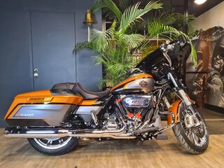 2026 Harley-Davidson CVO Street Glide, оранжевый, 6600000 рублей, вид 3
