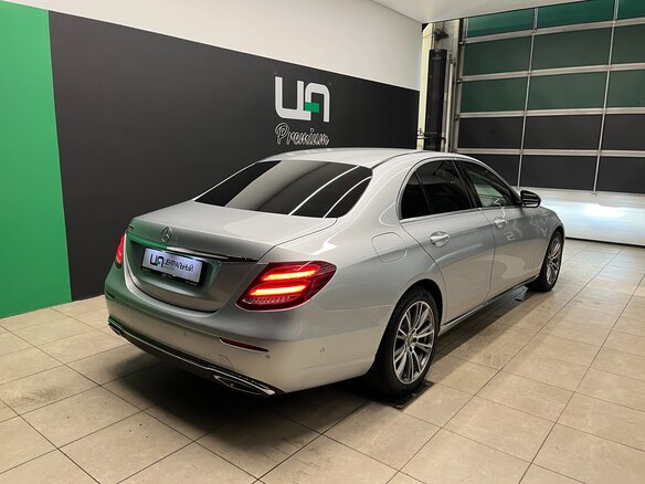 2017 Mercedes-Benz E-Класс 200 V (W213, S213, C238), серебристый, 2790000 рублей - вид 5