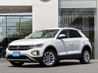 2023 Volkswagen T-Roc I Рестайлинг, белый, 1690007 рублей, вид 1