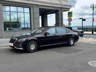 2015 Mercedes-Benz Maybach S-Класс 500 I (X222), чёрный, 4995000 рублей, вид 2