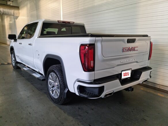 2023 GMC Sierra Crew Cab IV Рестайлинг, белый, 8000000 рублей - вид 6