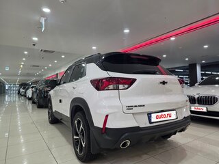 2022 Chevrolet TrailBlazer III, белый, 1360017 рублей, вид 4