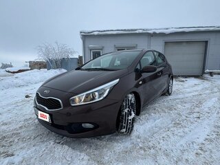 2013 Kia Ceed II, коричневый, 850000 рублей, вид 1