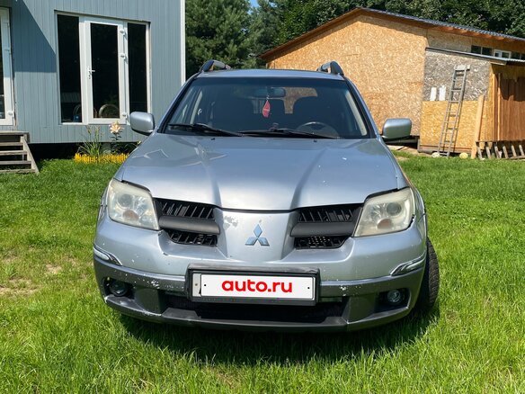 2005 Mitsubishi Outlander I, серый, 549000 рублей - вид 1