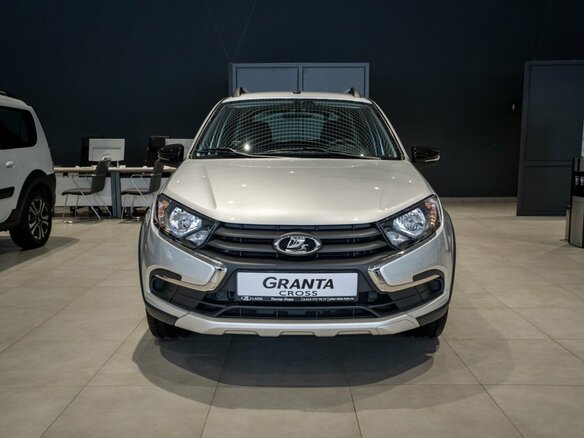 2026 Lada (ВАЗ) Granta Cross I Рестайлинг, серебристый - вид 1