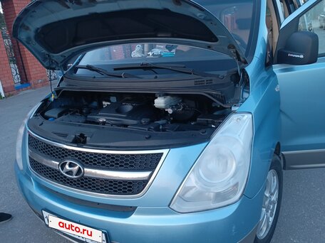 2010 Hyundai Grand Starex, голубой, 1300000 рублей, вид 5