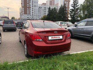 2016 Hyundai Solaris I Рестайлинг, красный, 990000 рублей, вид 5