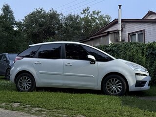 2012 Citroen C4 Picasso I, белый, 720000 рублей, вид 1