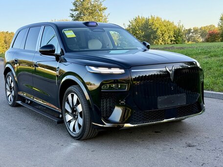 2026 Voyah Taishan X8, чёрный, 7890000 рублей, вид 4