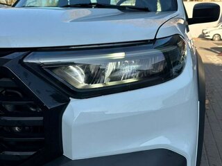 2026 Lada (ВАЗ) Niva Travel I Рестайлинг, белый, 1598000 рублей, вид 4
