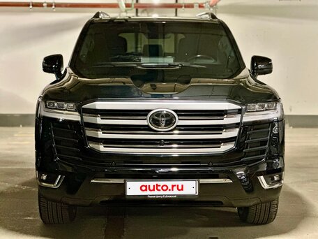 2024 Toyota Land Cruiser 300 Series, чёрный, 11180000 рублей, вид 3
