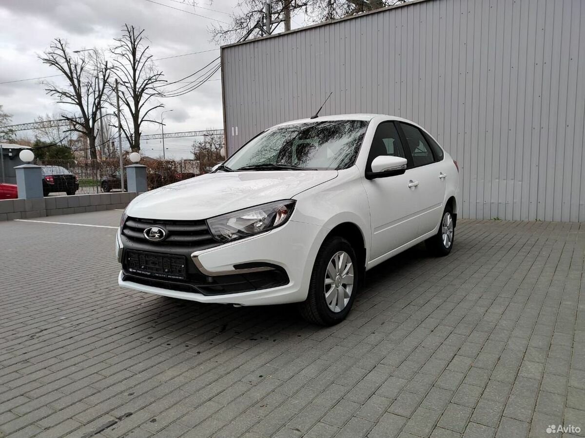 Открыть фотографии: Lada (ВАЗ) Granta I Рестайлинг