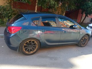 2010 Opel Astra J, синий, 425000 рублей, вид 2