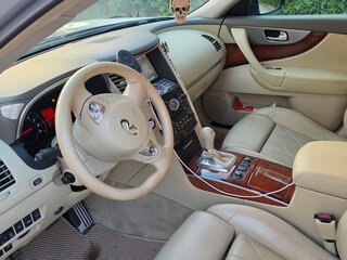 2011 Infiniti FX37 II (S51) Рестайлинг, серебристый, 2400000 рублей, вид 5