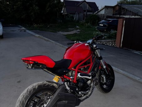 2018 Ducati Monster 797, красный, 700000 рублей, вид 1