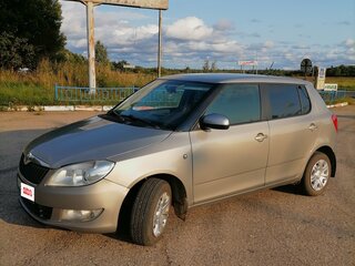 2012 Skoda Fabia II Рестайлинг, серый, 500000 рублей, вид 2