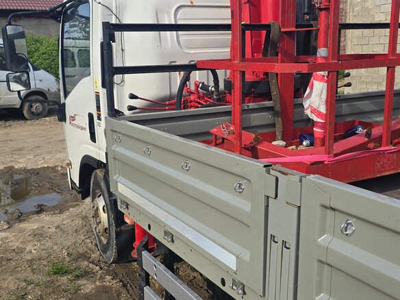 2013 Isuzu Elf (N-series), белый, 3600000 рублей - вид 5