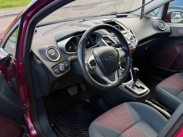 2012 Ford Fiesta Mk6, пурпурный, 480000 рублей - вид 7