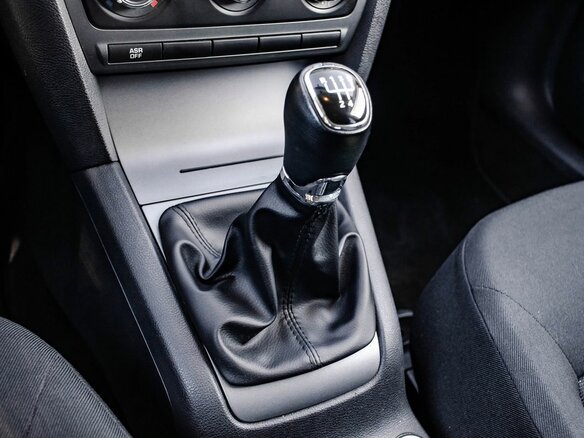 2011 Skoda Octavia II (A5) Рестайлинг, серебристый - вид 18