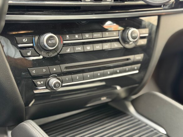 2018 BMW X6 M II (F86), чёрный, 3900000 рублей - вид 24