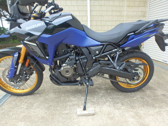 2023 Suzuki V-Strom 800DE, синий, 1150000 рублей - вид 11