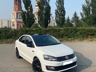 2017 Volkswagen Polo V Рестайлинг, белый, 1299999 рублей, вид 1