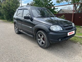 2011 Chevrolet Niva I Рестайлинг, чёрный, 500000 рублей, вид 2