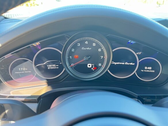 2019 Porsche Cayenne Turbo III, чёрный - вид 17