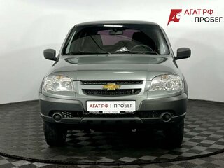 2018 Chevrolet Niva I Рестайлинг, серый, 860000 рублей, вид 3