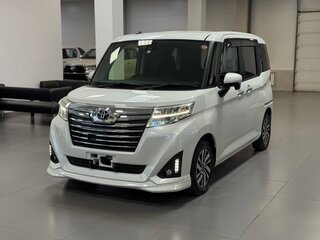 Toyota Roomy I