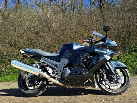 2008 Kawasaki ZZR 1400, чёрный, 750000 рублей, вид 2