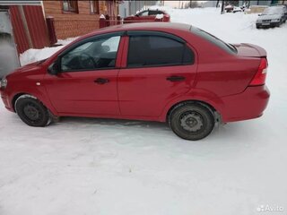 2008 Chevrolet Aveo I Рестайлинг, красный, 240000 рублей, вид 5