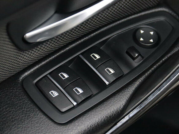 2017 BMW 3 серии 320i VI (F3x) Рестайлинг, белый, 1795170 рублей - вид 23