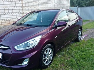2013 Hyundai Solaris I, фиолетовый, 699000 рублей, вид 2